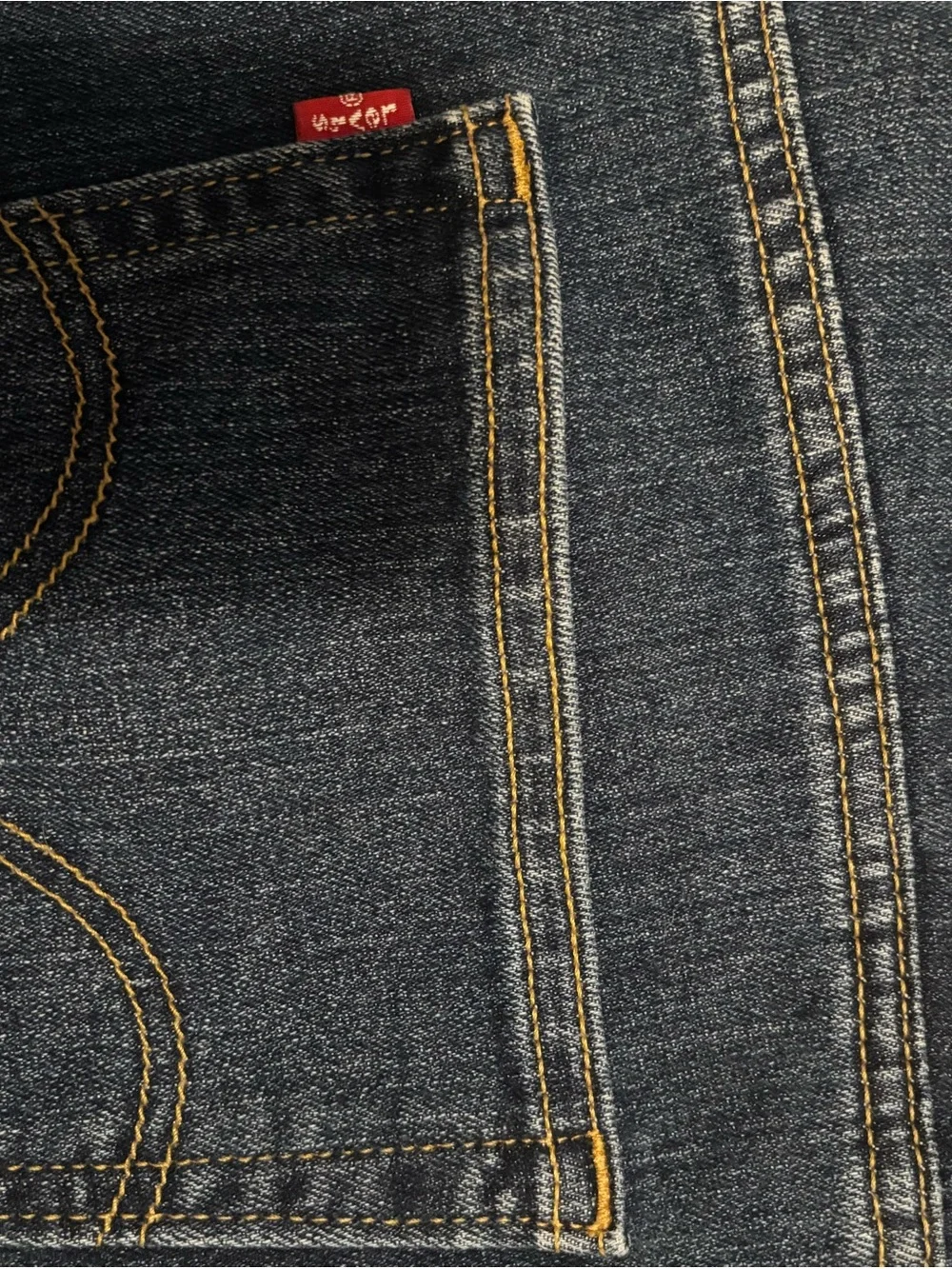 Levi's 550 Relaxed Fit Men's Jeans 38x30 Dark Wash 100% Cotton